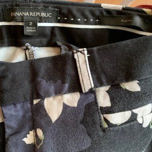 Floral Banana Republic Dress Pants